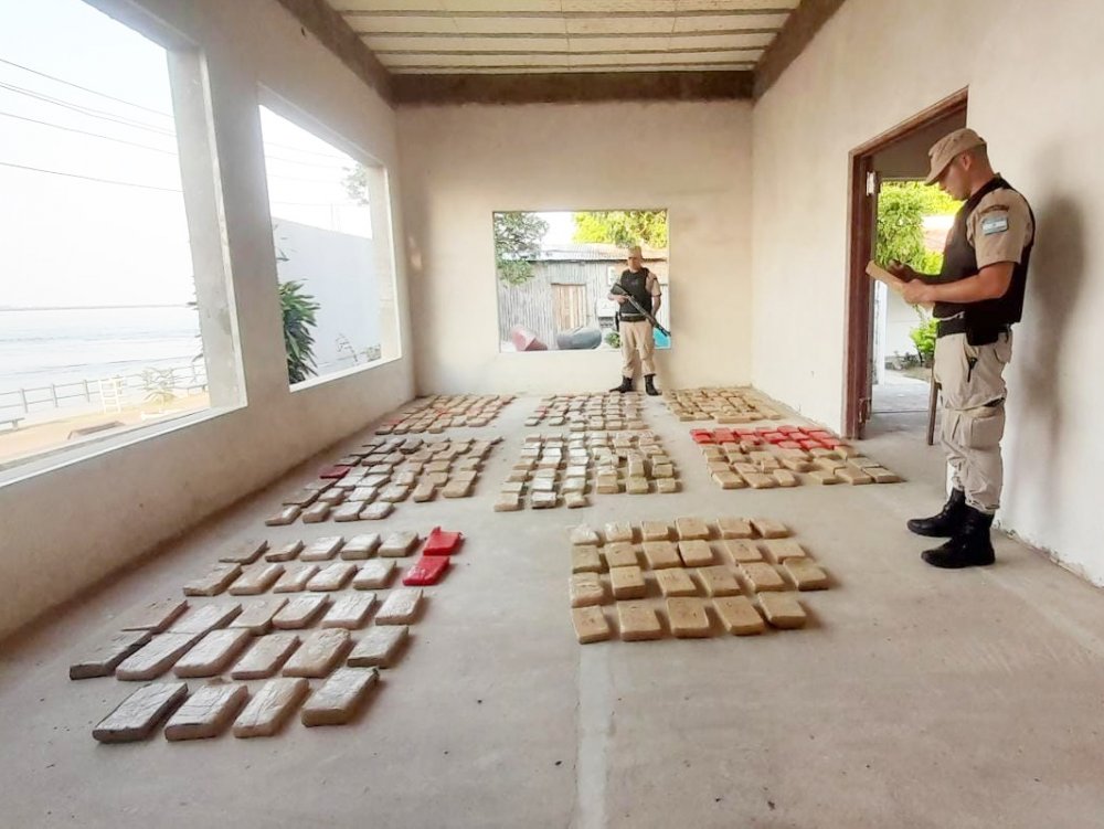 Prefectura secuestró más de 250 kilos de marihuana