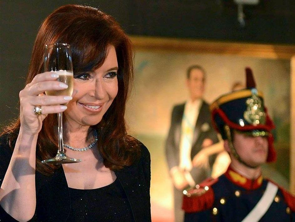 Los fiscales pidieron que se agrave la pena contra Cristina Kirchner por “asociación ilícita”