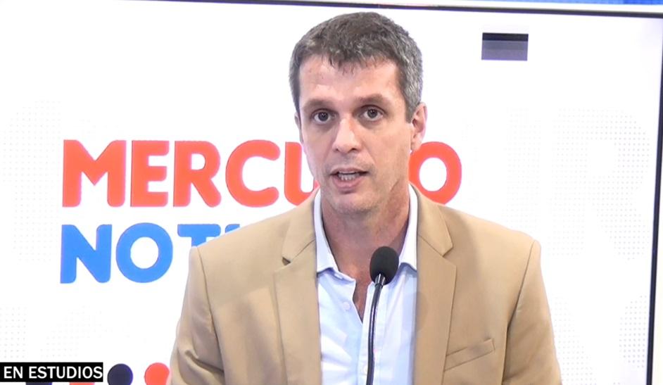 Cresto no baja la precandidatura a gobernador mientras sigue negociando con Bordet