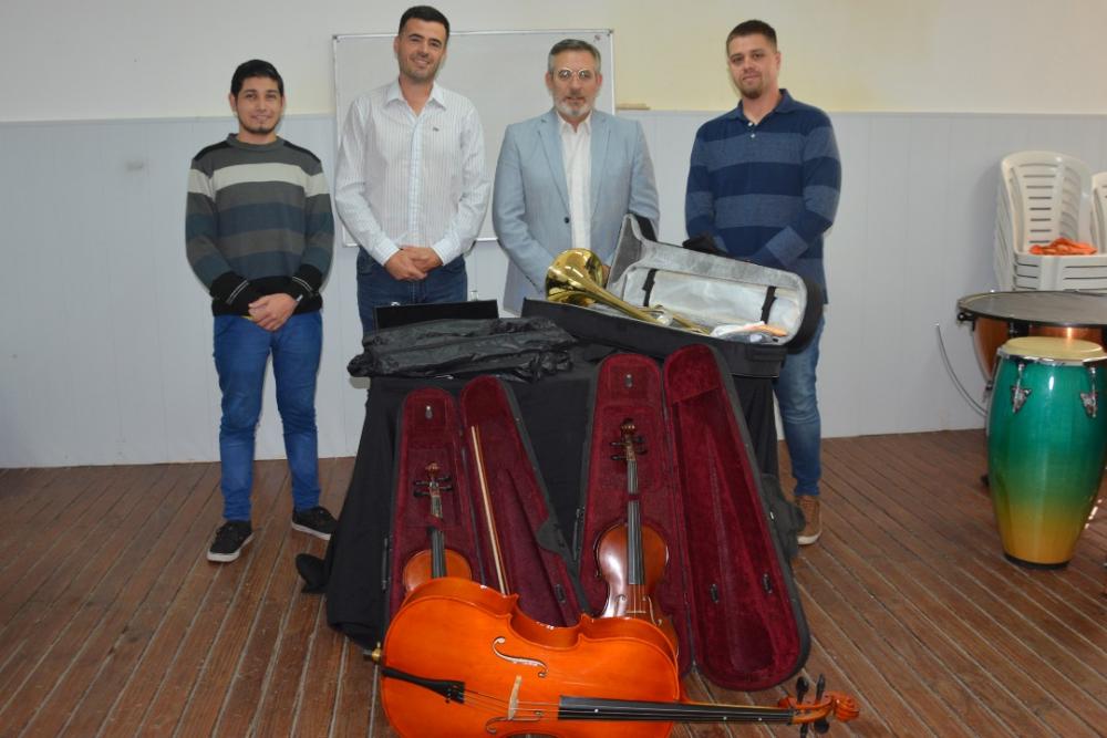 El municipio reforzó la Orquesta con nuevos instrumentos