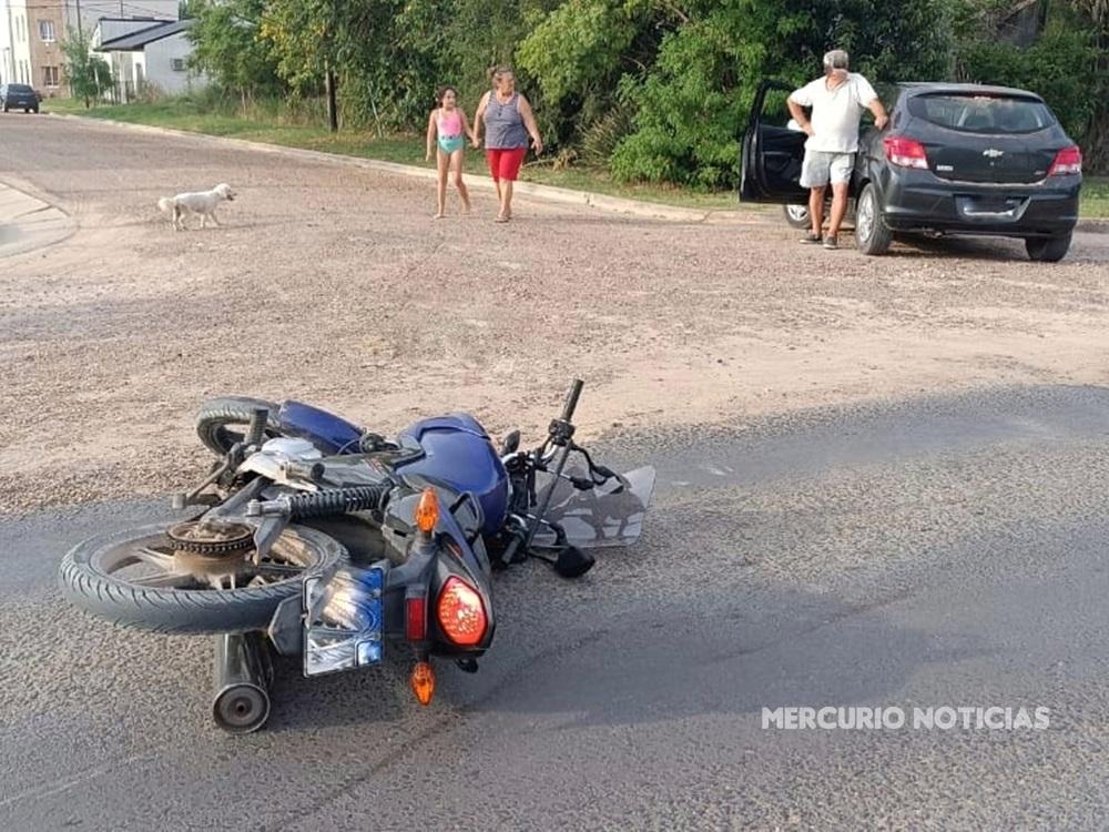 Accidente de tránsito en San José deja a motociclista herido