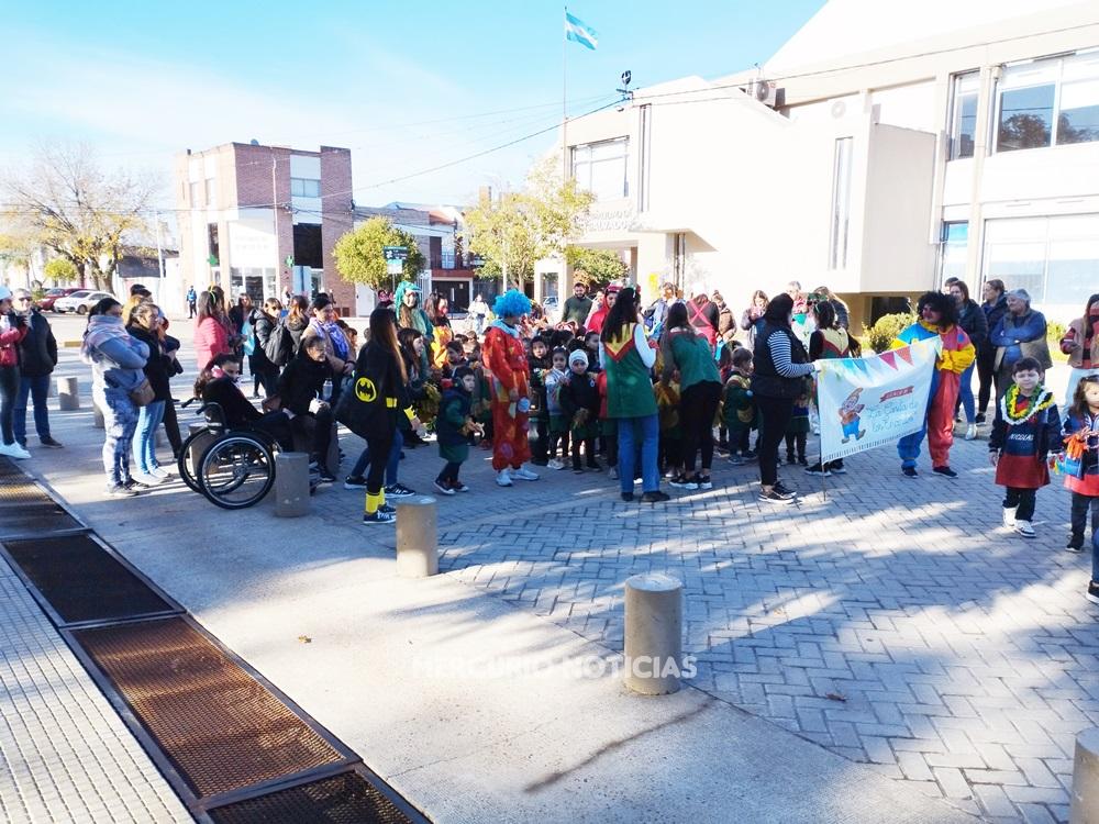 Jardines de infantes finalizan sus festejos