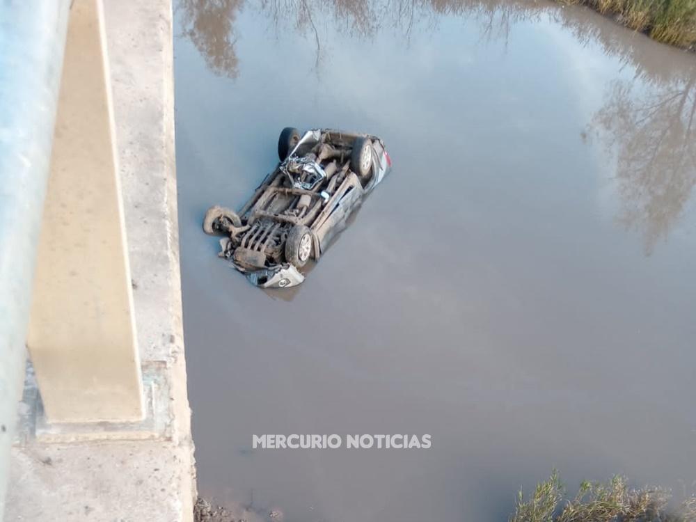 Un hombre murió al caer con su camioneta en el arroyo Bergara