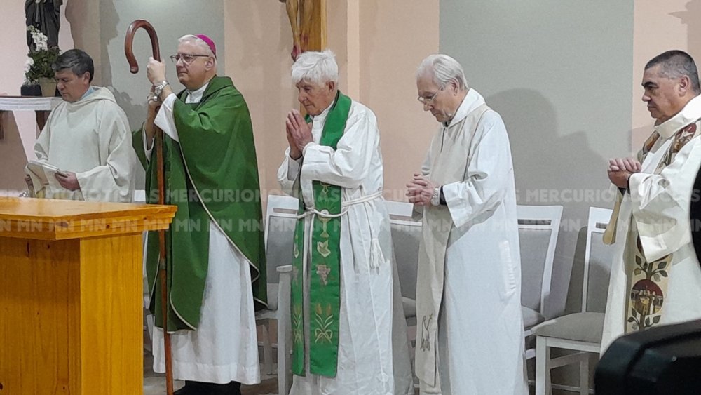 Se inauguró y bendijo la capilla "San José" en San Salvador