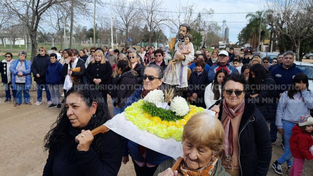 Los fieles de San Cayetano veneraron al Patrono del pan y el trabajo