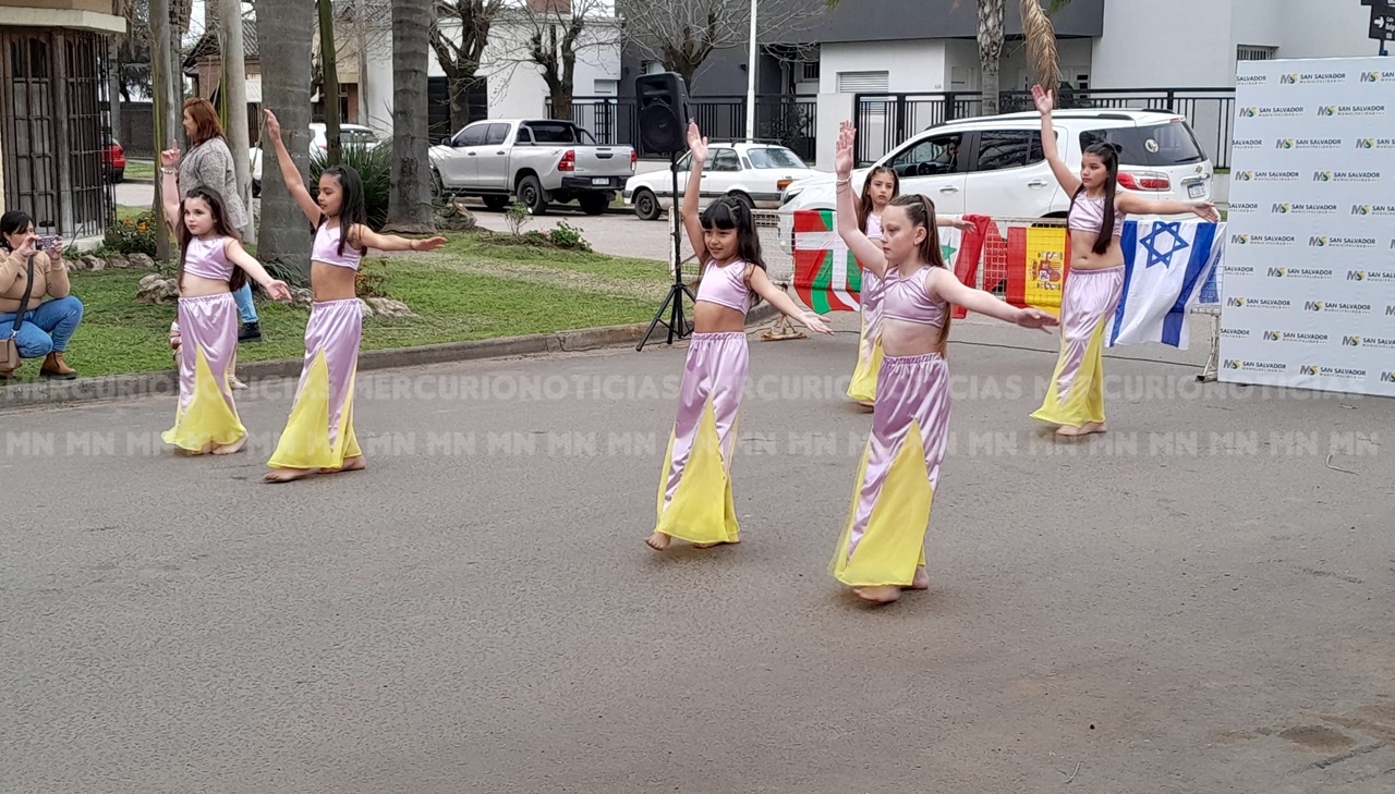 Ballet de Danzas Árabes.