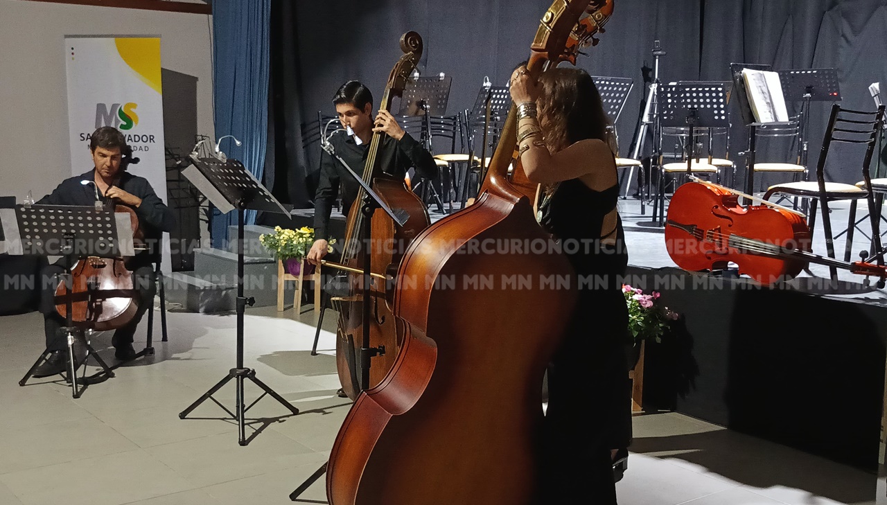 Presentación en sala San Martín.