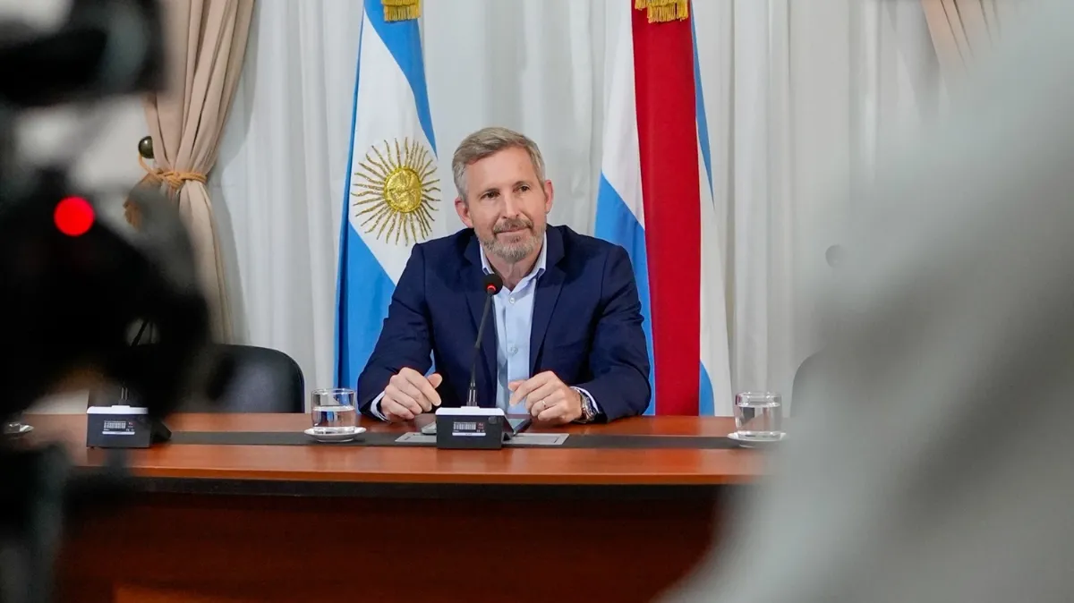 Santilli asume como ministro del Interior y comienza su gestión en Entre Ríos Santilli asume como ministro del Interior y comienza su gestión en Entre Ríos