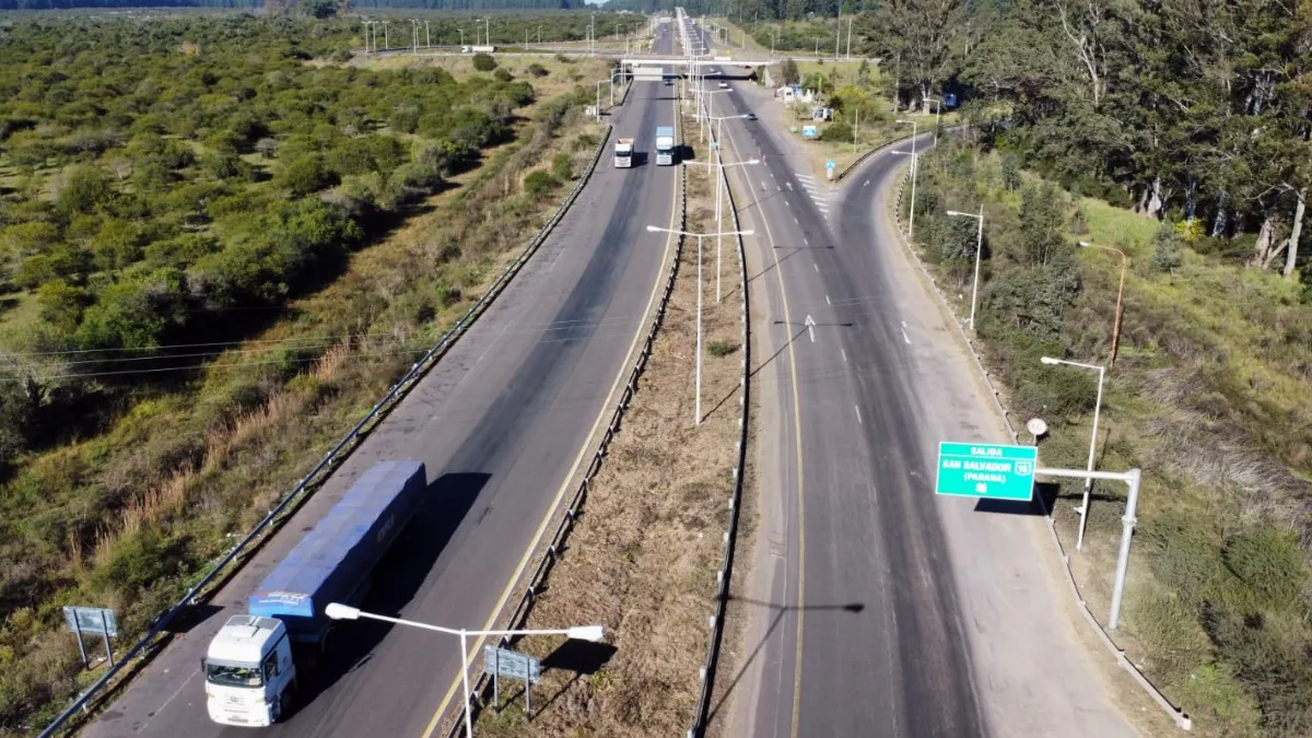 El Gobierno adjudicó la primera etapa de la Red Federal de Concesiones en el corredor del Mercosur El Gobierno adjudicó la primera etapa de la Red Federal de Concesiones en el corredor del Mercosur