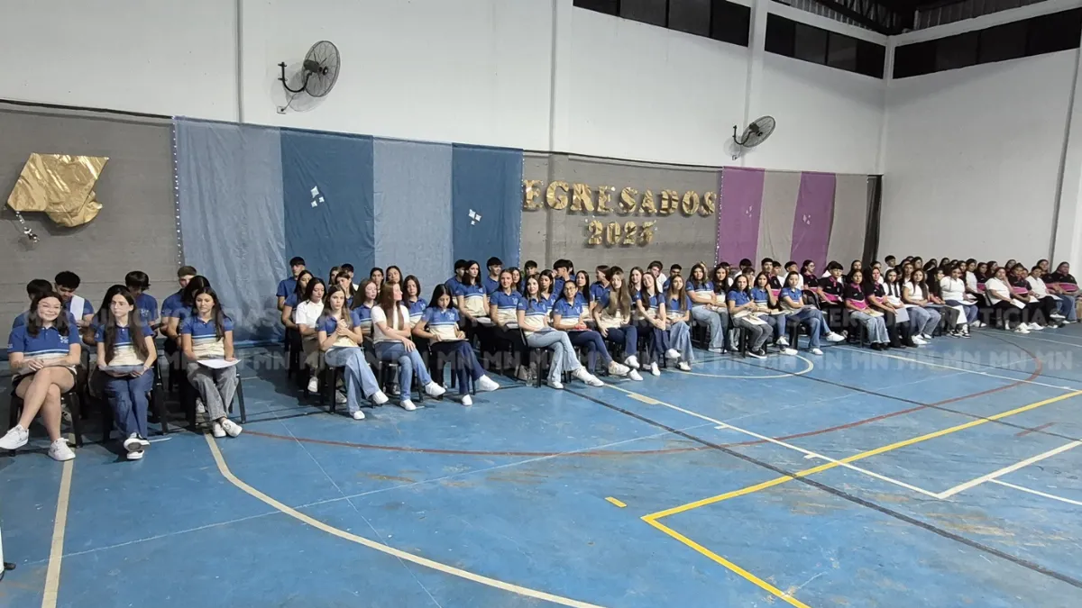 Acto de colación en la Escuela Secundaria 2 "Francisco Ramírez" Acto de colación en la Escuela Secundaria 2 "Francisco Ramírez"