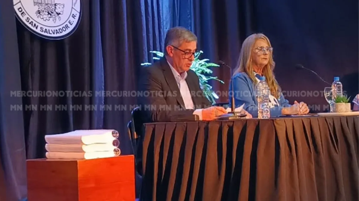 Zambón brindó su discurso donde anticipó los proyectos para este año Zambón brindó su discurso donde anticipó los proyectos para este año