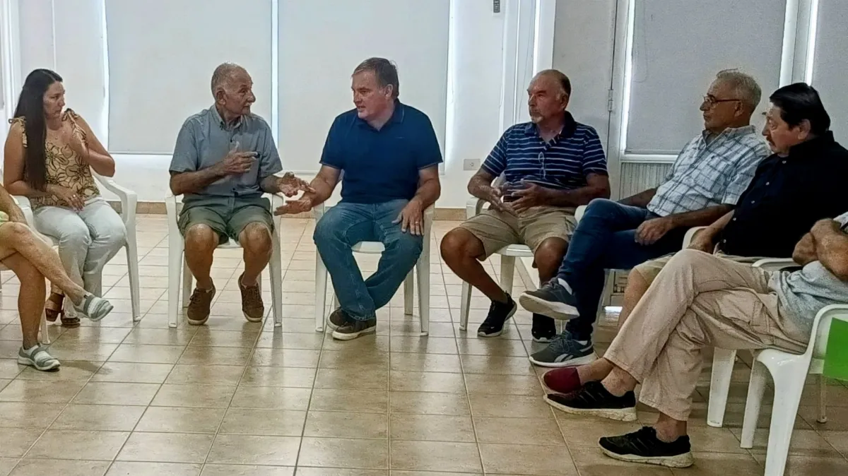 Entregaron un aporte de 12 millones de pesos al Centro de Jubilados nacionales Entregaron un aporte de 12 millones de pesos al Centro de Jubilados nacionales