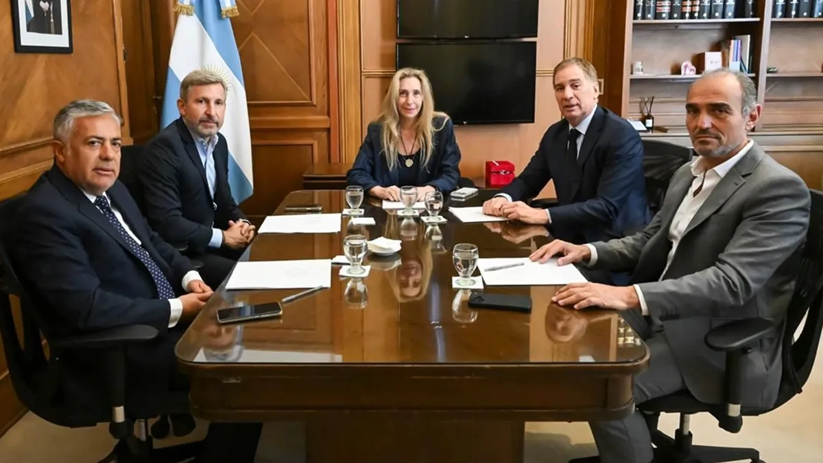 Frigerio participó de una reunión en Casa Rosada por obras en rutas nacionales Frigerio participó de una reunión en Casa Rosada por obras en rutas nacionales