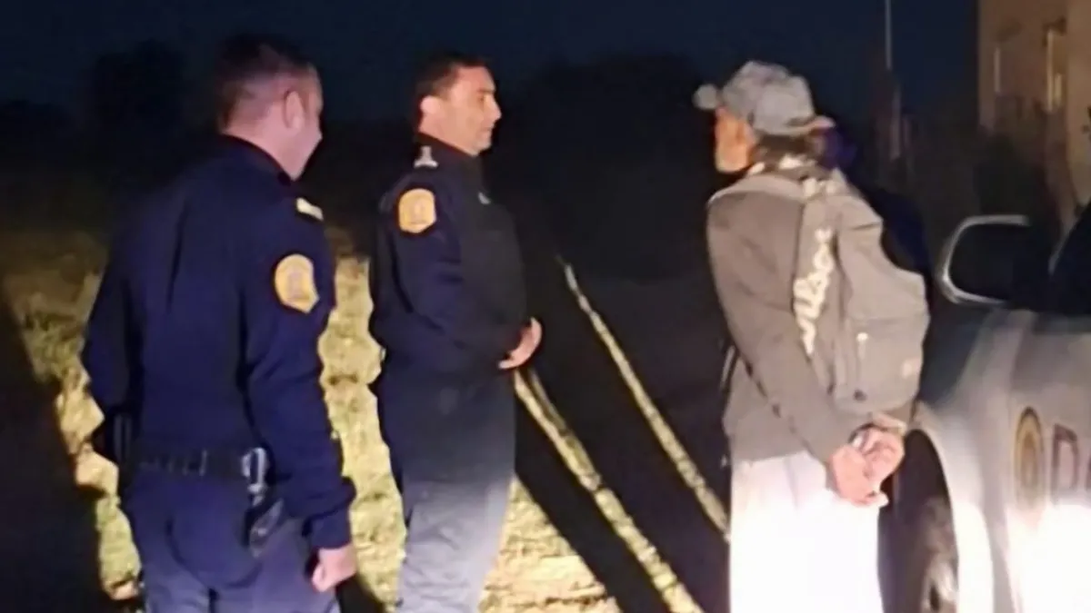 Un detenido por presentarse en la vivienda de su ex pareja pese a la prohibición Un detenido por presentarse en la vivienda de su ex pareja pese a la prohibición
