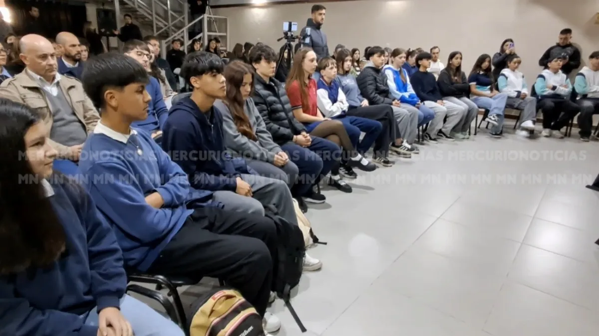 Quedó oficialmente constituido el Concejo Deliberante Juvenil de San Salvador Quedó oficialmente constituido el Concejo Deliberante Juvenil de San Salvador