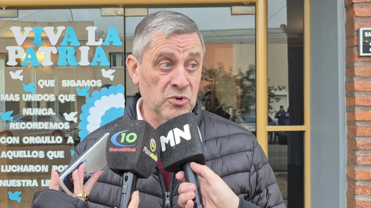 Zambón sostiene a Santana en el cargo: "Nosotros sabemos cuál es el rol de él en la municipalidad" Zambón sostiene a Santana en el cargo: "Nosotros sabemos cuál es el rol de él en la municipalidad"