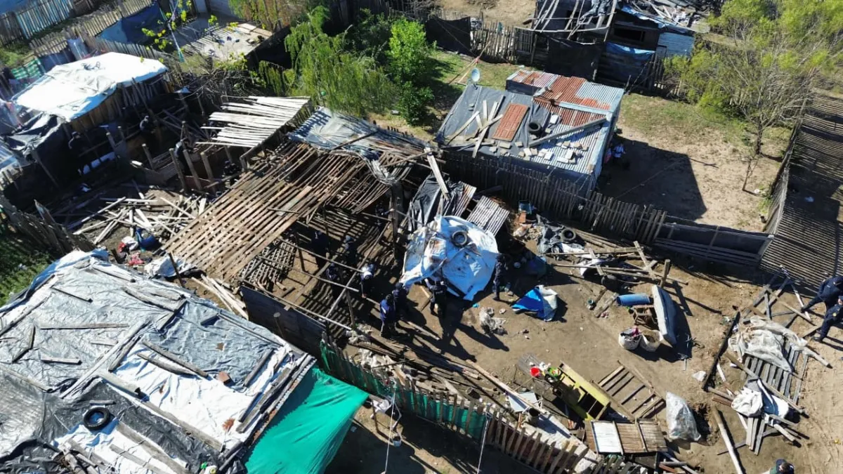 Seis allanamientos, seis detenidos y el desarme de un búnker narco en Concordia Seis allanamientos, seis detenidos y el desarme de un búnker narco en Concordia