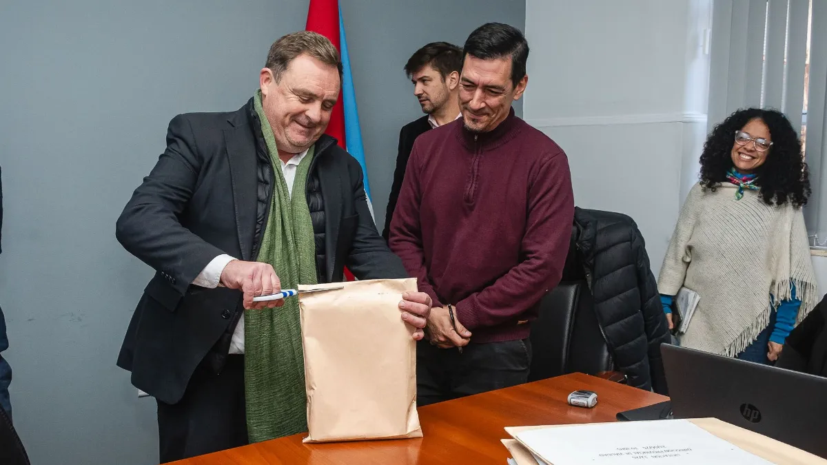 Vialidad provincial sumará 56 equipos para reforzar el mantenimiento de caminos Vialidad provincial sumará 56 equipos para reforzar el mantenimiento de caminos