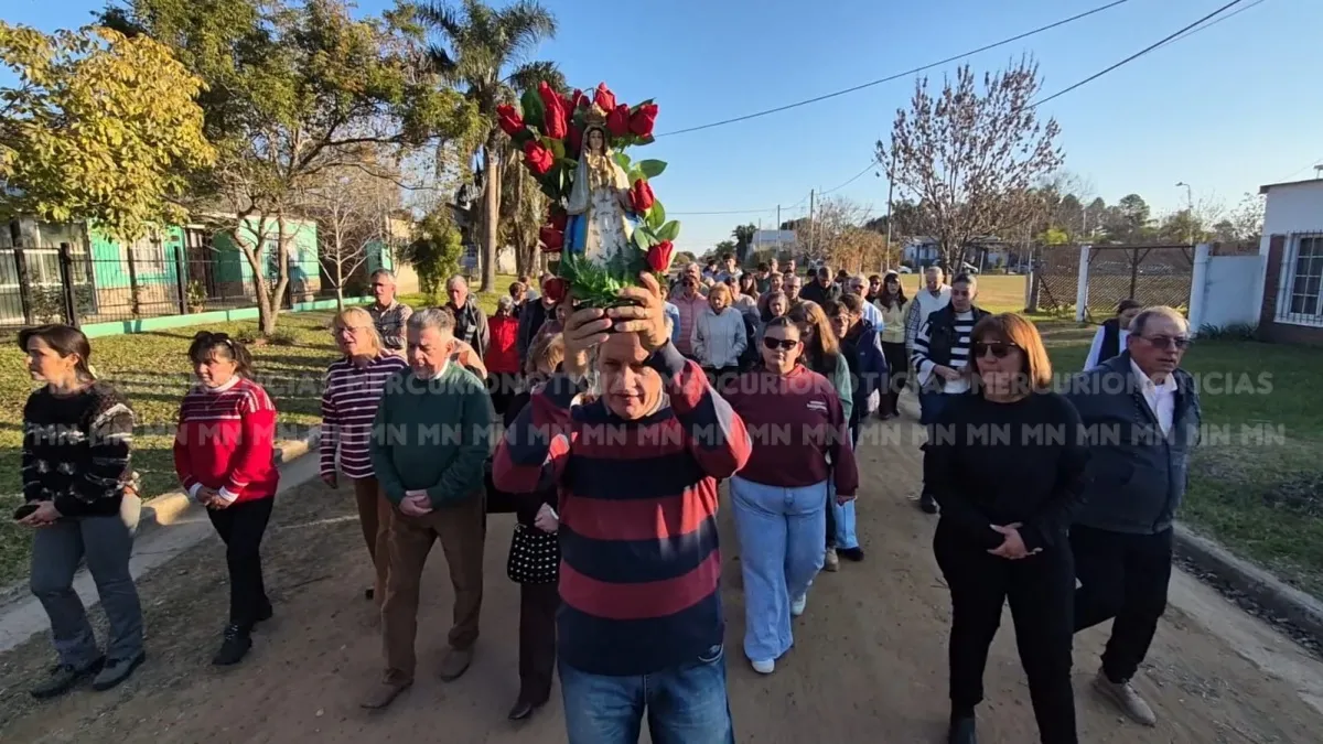 La comunidad de San Salvador celebró la Fiesta patronal de Nuestra Señora de Itatí La comunidad de San Salvador celebró la Fiesta patronal de Nuestra Señora de Itatí