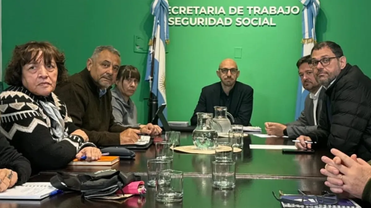 Ante la falta de consensos, el Gobierno abonará por decreto un aumento del 3% en julio Ante la falta de consensos, el Gobierno abonará por decreto un aumento del 3% en julio