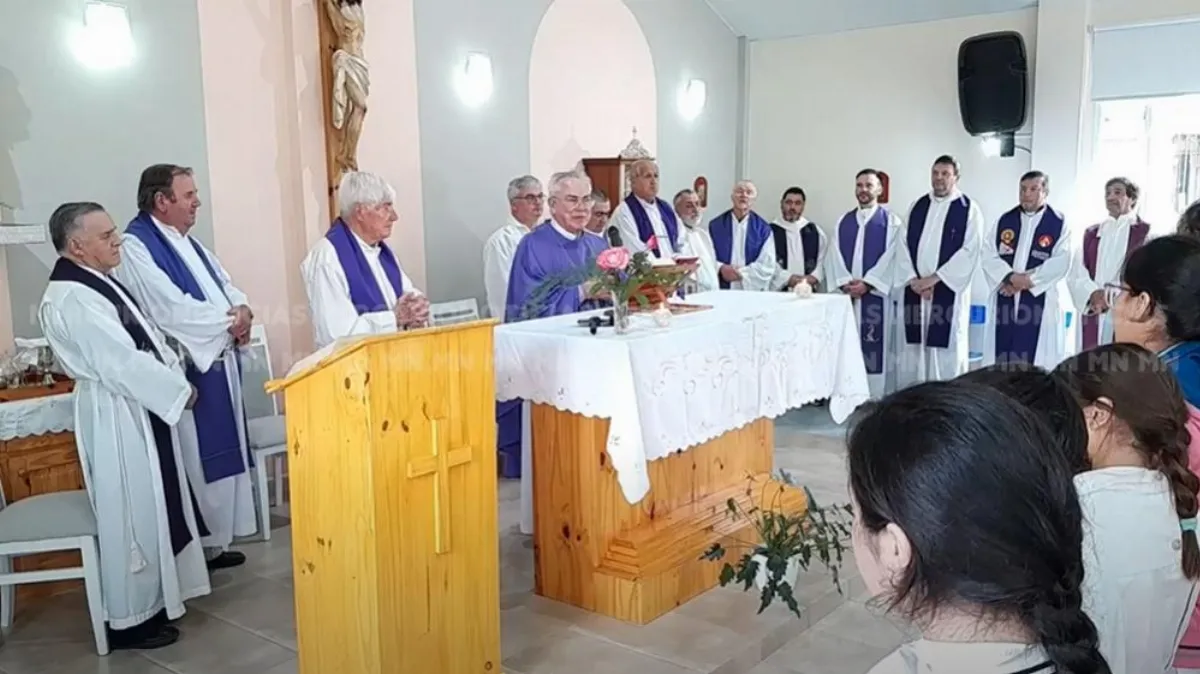 Padre Marcelo: "Los primeros 90 lo voy a cumplir acá en la tierra, los segundos espero que el Señor me reciba en el cielo" Padre Marcelo: "Los primeros 90 lo voy a cumplir acá en la tierra, los segundos espero que el Señor me reciba en el cielo"